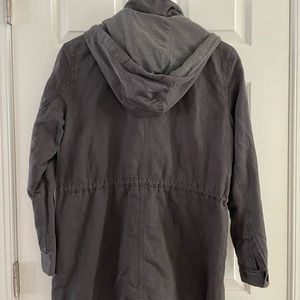 Loft jacket in gray, size medium petite